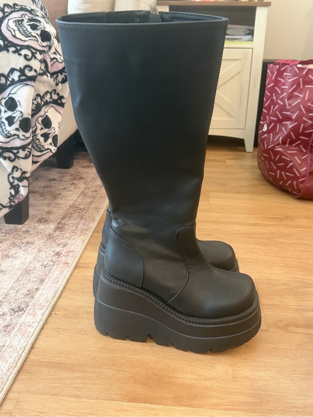 New Demonia Shaker-100WC size 9 - Picture 4 of 7